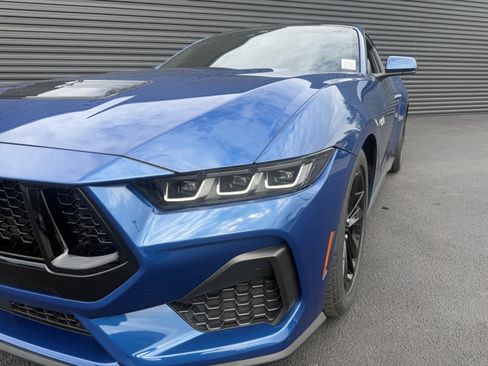 Used 2024 Ford Mustang GT RWD image 25
