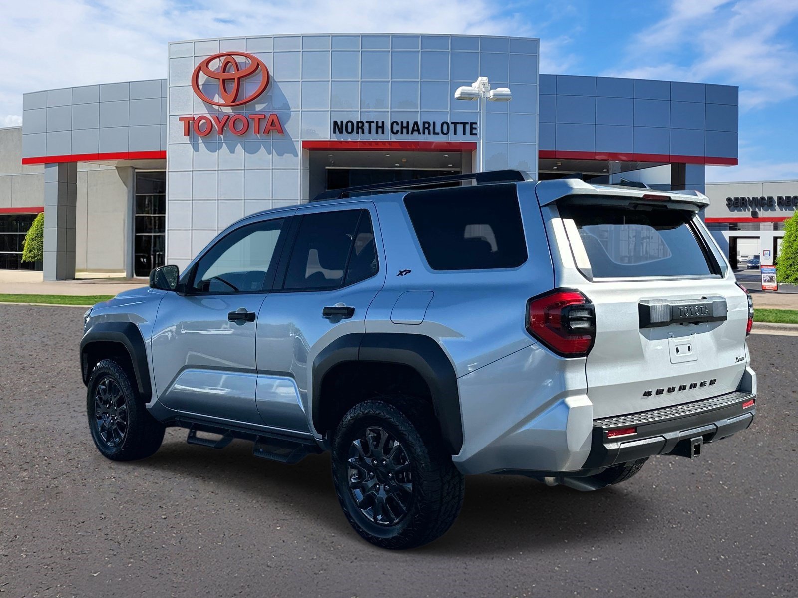 Used 2025 Toyota 4Runner SR5 RWD image 4