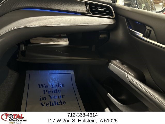 Used 2024 Toyota Camry XSE FWD image 18