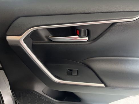 Used 2019 Toyota RAV4 XLE w/ Convenience Package AWD/4WD image 56