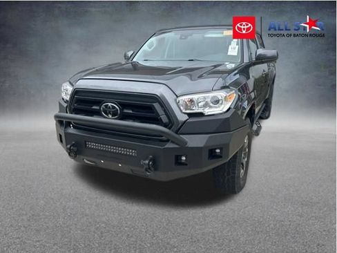 Used 2023 Toyota Tacoma SR AWD/4WD image 1