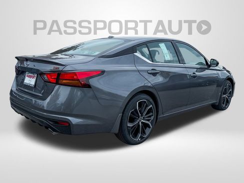 New 2025 Nissan Altima 2.5 SR w/ SR Premium Package image 6