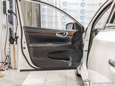 Used 2015 Nissan Sentra SL image 30