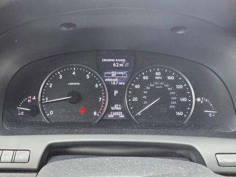 Used 2015 Lexus LS 460 AWD w/ Comfort Package image 28