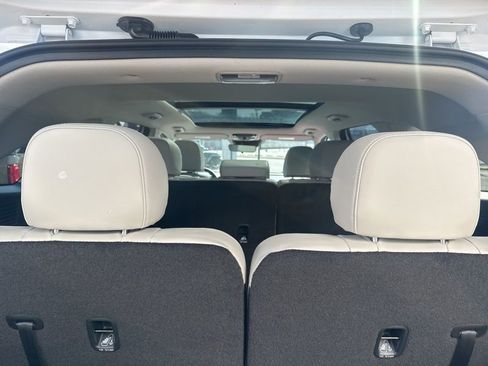 New 2026 Kia Sorento S w/ S Panoramic Sunroof Package AWD/4WD image 12
