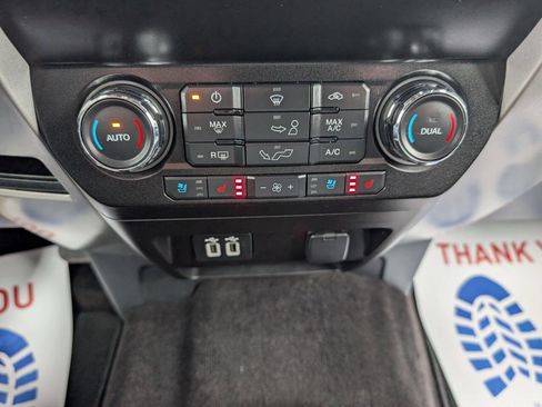 Used 2019 Ford F150 Lariat image 16