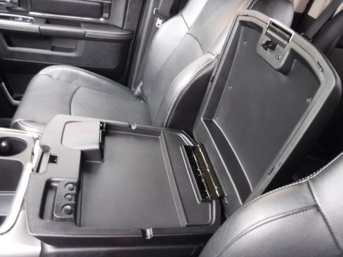 Certified 2017 RAM 1500 Sport image 31