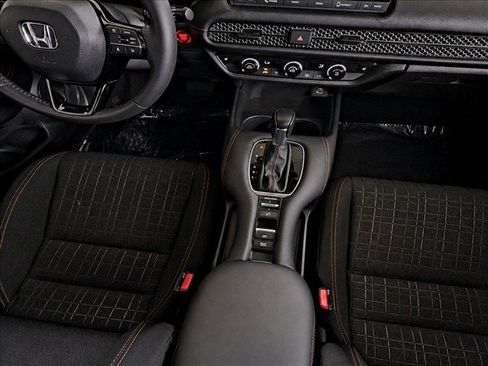 Certified 2024 Honda HR-V Sport image 22