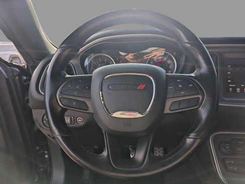 Used 2022 Dodge Challenger GT RWD image 27