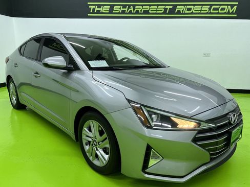 Used 2020 Hyundai Elantra SEL w/ Cargo Package (C1) FWD image 2