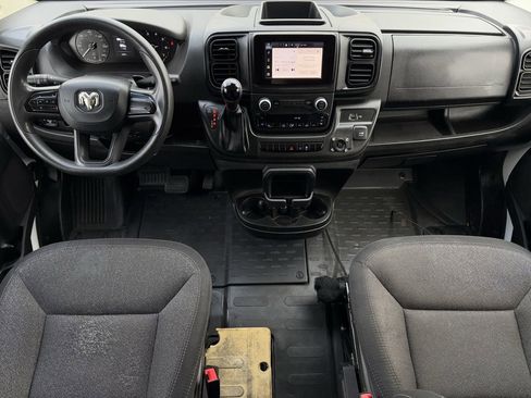 Used 2023 RAM ProMaster 2500 image 12