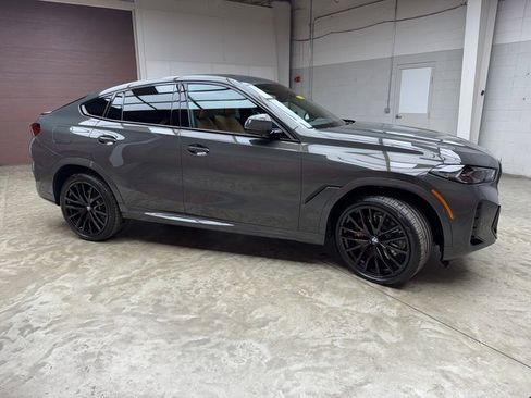 New 2026 BMW X6 xDrive40i image 6