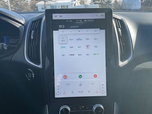 Used 2024 Ford Edge SEL image 22