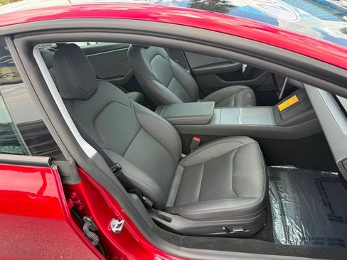 Used 2025 Tesla Model 3 Long Range RWD image 28