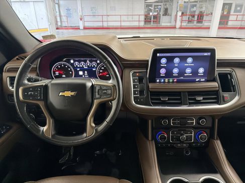 Used 2021 Chevrolet Suburban High Country image 16