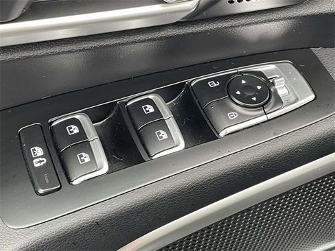 Certified 2022 Kia Telluride LX image 25