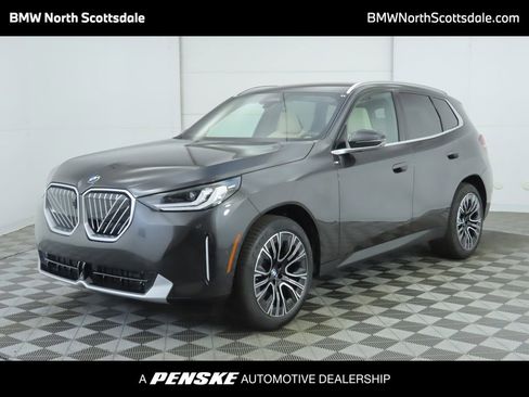 Used 2025 BMW X3 xDrive30i w/ Premium Package image 1