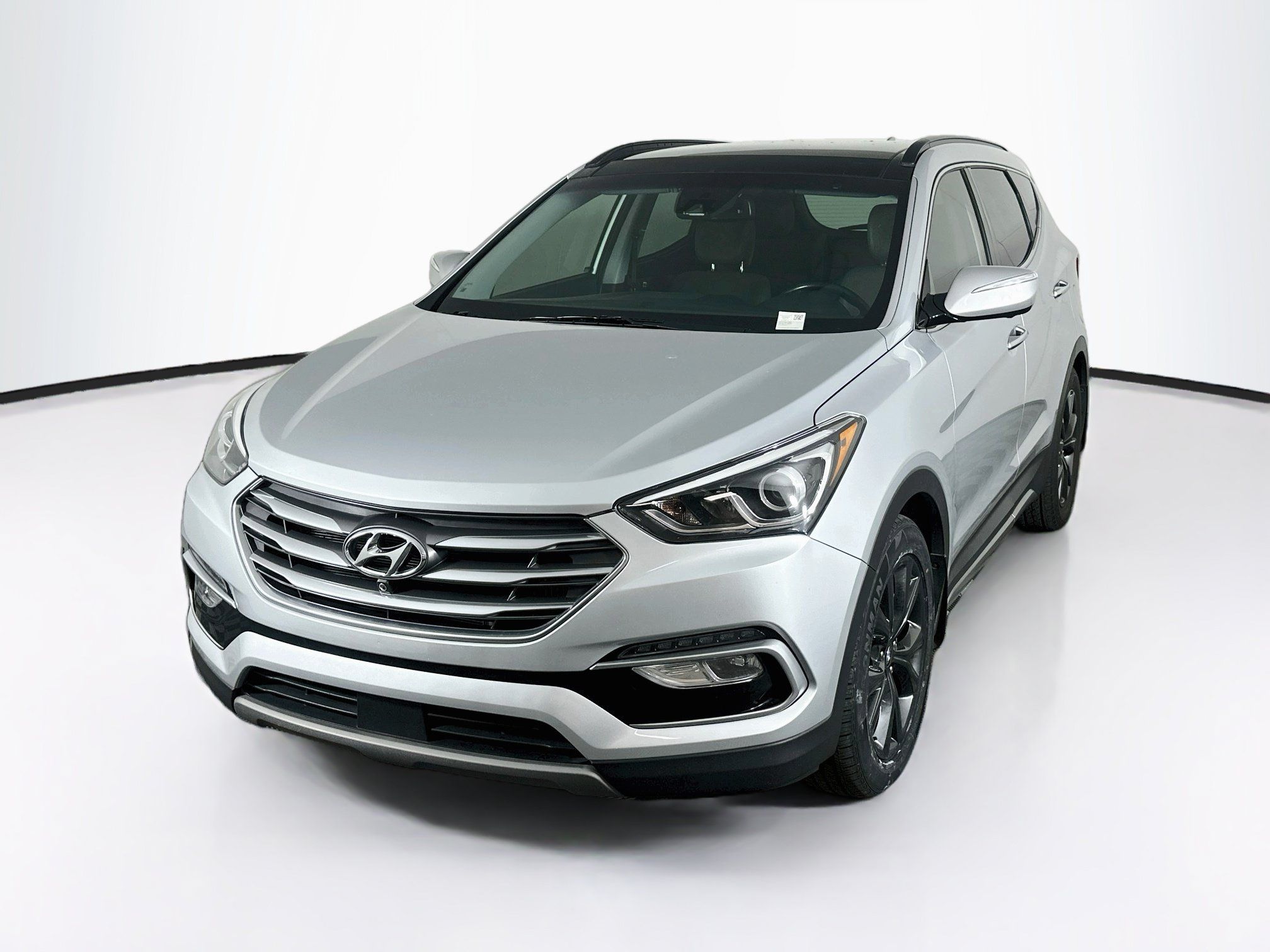 Used 2018 Hyundai Santa Fe Sport w/ 2.0T Ultimate Tech Package 05 FWD image 3