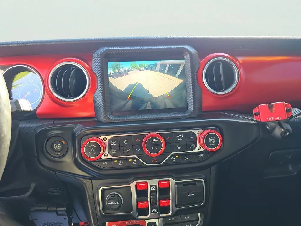 Used 2020 Jeep Wrangler Unlimited Rubicon AWD/4WD image 29
