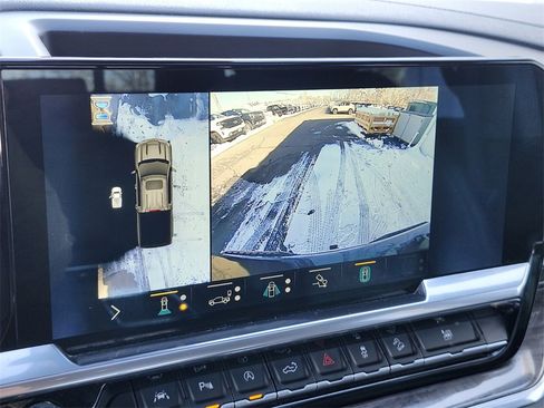 Used 2022 Chevrolet Silverado 1500 LTZ w/ LTZ Convenience Package II image 20