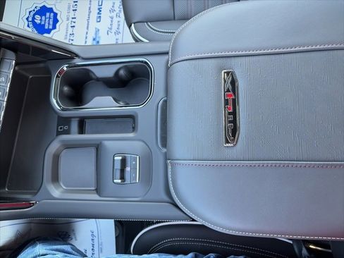 Used 2026 GMC Sierra 2500 AT4X w/ LPO, Black Badging Package image 24