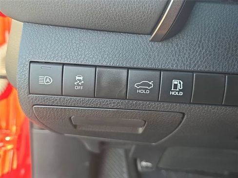 Used 2024 Toyota Camry SE FWD image 26