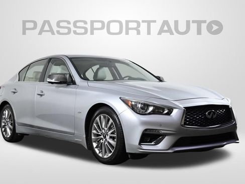 Used 2020 INFINITI Q50 Luxe w/ Essential Package (3.0T Luxe) AWD/4WD image 4