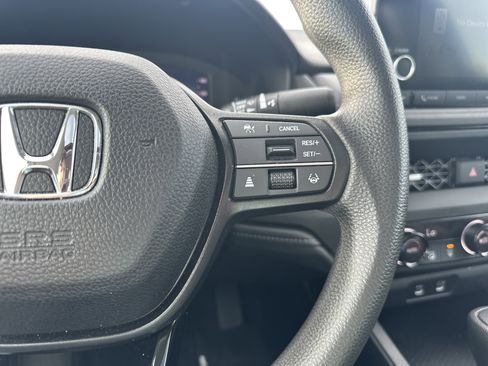 Used 2023 Honda Accord EX image 20