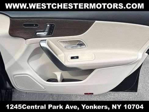 Used 2022 Mercedes-Benz A 220 4MATIC w/ Premium Package Lite image 12