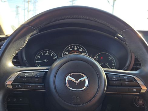 Used 2024 MAZDA MAZDA3 s image 36