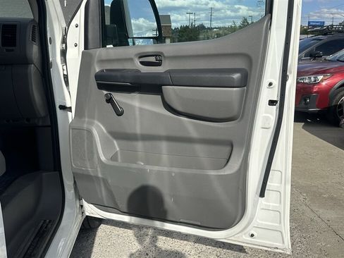 Used 2014 Nissan NV 2500 S w/ Side & Curtain Airbag Package RWD image 24