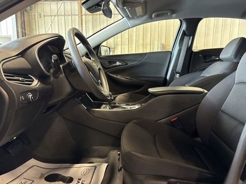 Used 2023 Chevrolet Malibu LS FWD image 12