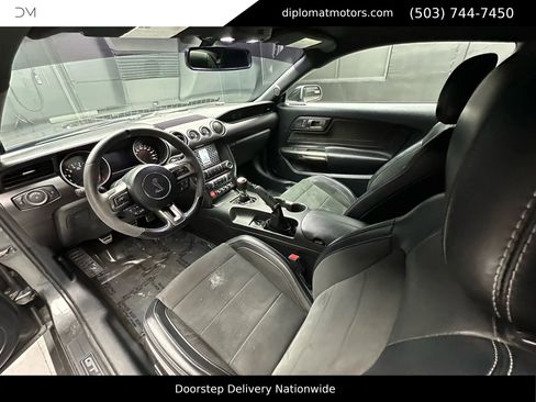 Used 2016 Ford Mustang Shelby GT350 w/ Technology Package image 18