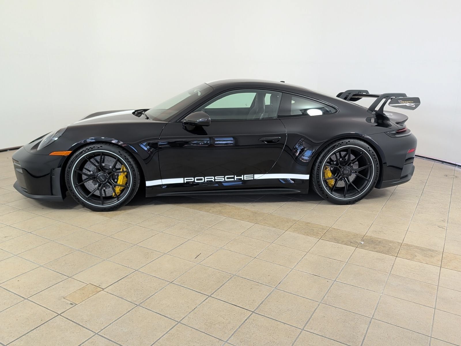 Used 2026 Porsche 911 GT3 RWD image 2