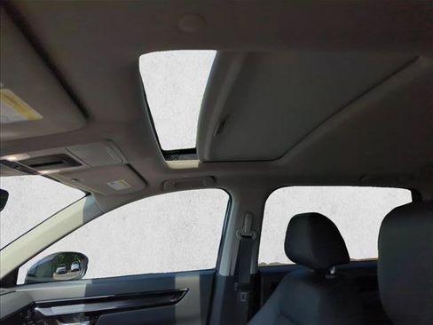 Used 2024 Honda CR-V EX-L image 20