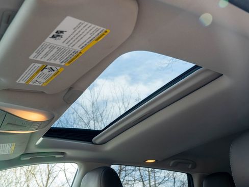 Used 2017 INFINITI QX60 FWD w/ Premium Plus Package image 26