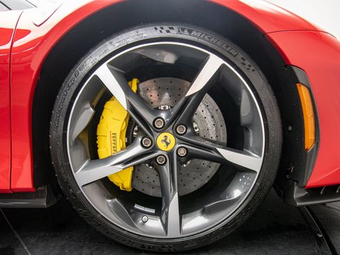 Used 2022 Ferrari SF90 Stradale AWD/4WD image 34