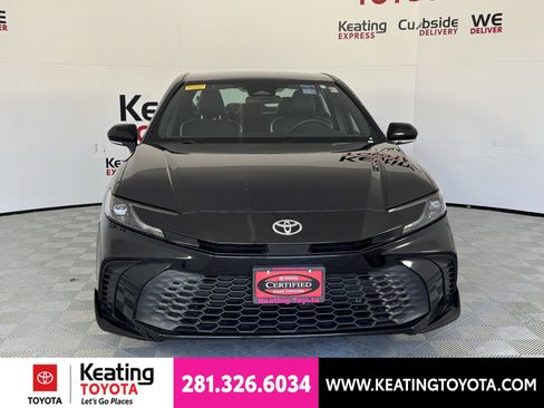 Certified 2025 Toyota Camry SE FWD image 11