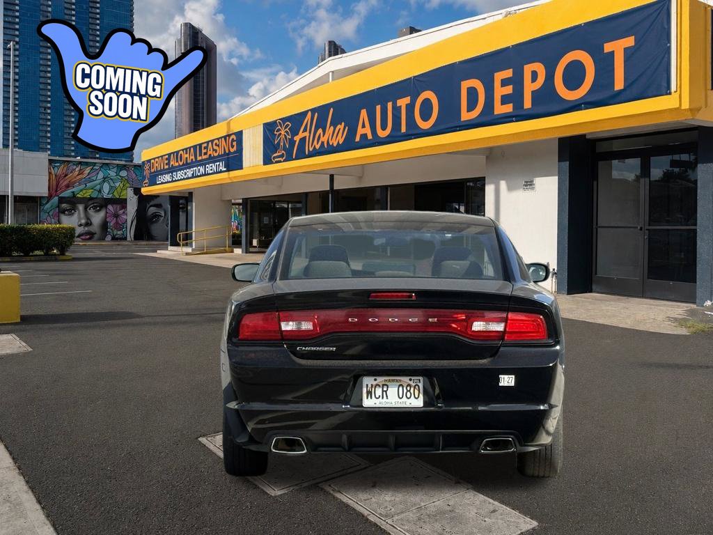 Used 2014 Dodge Charger SE RWD image 4