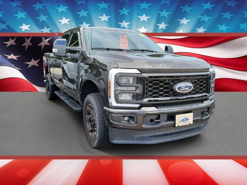 Used 2024 Ford F250 Lariat w/ Lariat Ultimate Package AWD/4WD image 1