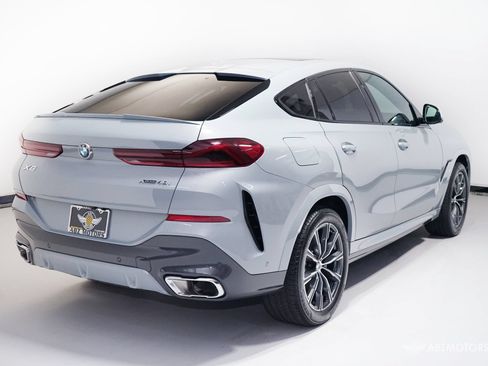 Used 2025 BMW X6 xDrive40i w/ Climate Comfort Package AWD/4WD image 5