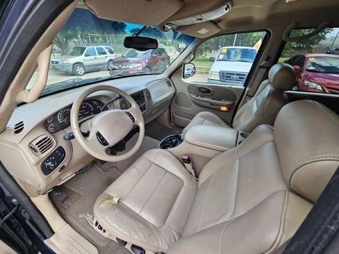 Used 2002 Ford F150 King Ranch RWD image 6