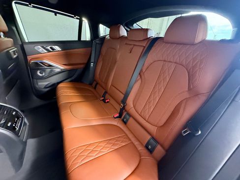 Certified 2023 BMW X6 M50i w/ Executive Package AWD/4WD image 30