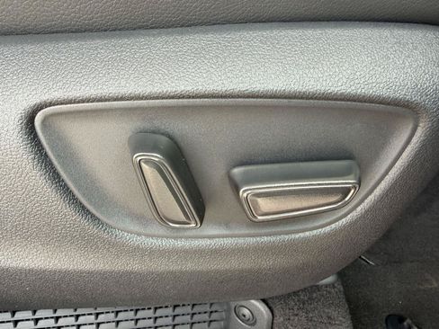 New 2026 Toyota Sienna XSE FWD image 28