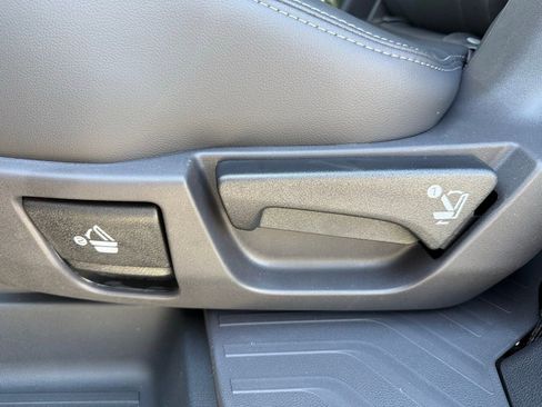 New 2026 Subaru Ascent Premium AWD/4WD image 25