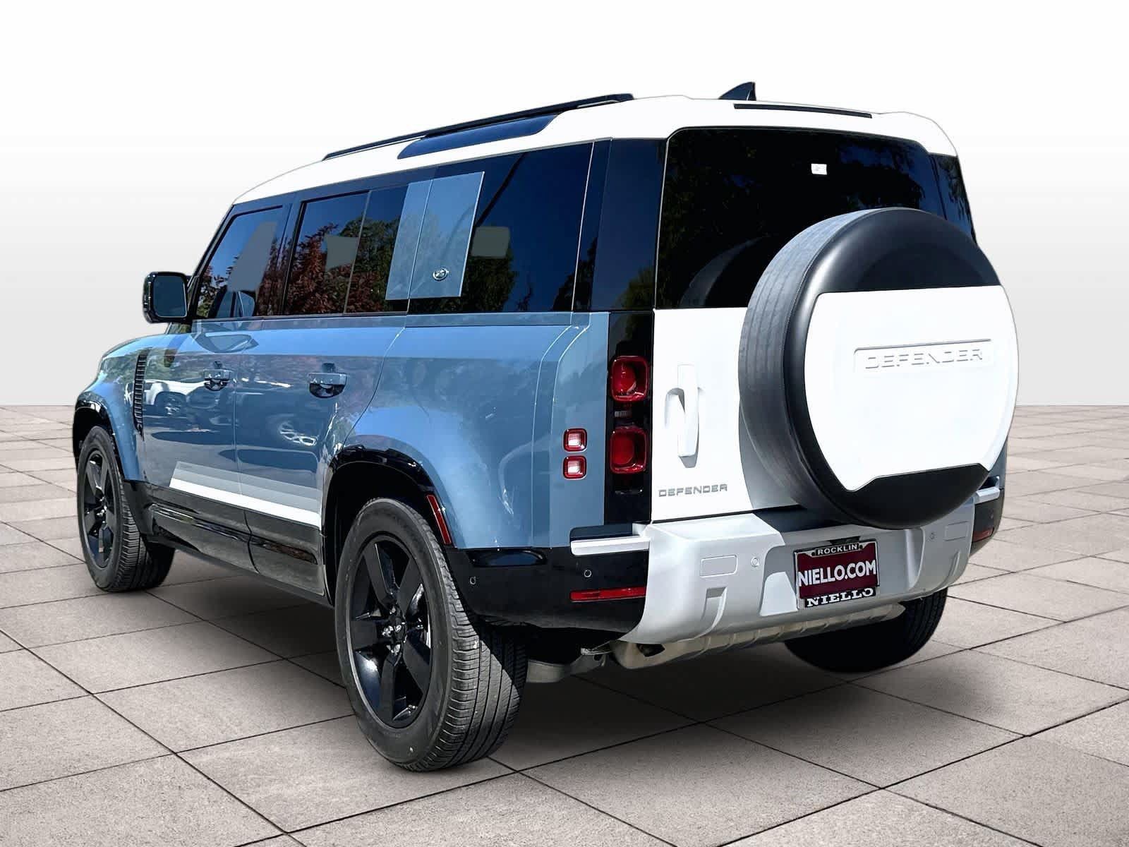 Used 2024 Land Rover Defender 110 S AWD/4WD image 12