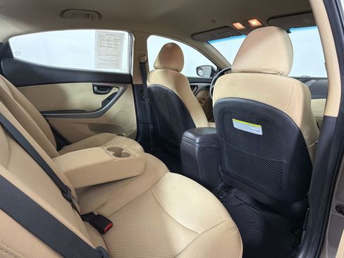 Used 2013 Hyundai Elantra GLS w/ Preferred Pkg FWD image 26