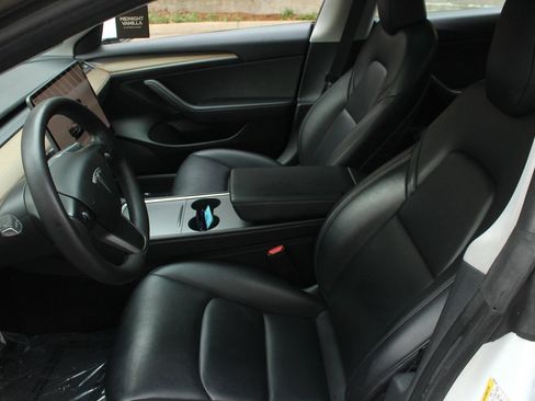 Used 2023 Tesla Model 3 Standard Range RWD image 14