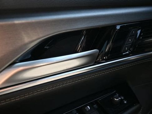 Used 2024 Jeep Wagoneer Series II AWD/4WD image 45