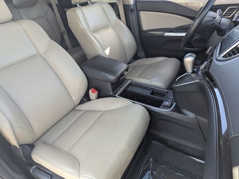 Used 2016 Honda CR-V Touring image 8